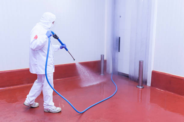 Best Oil Spill Cleanup  in Tariffville, CT